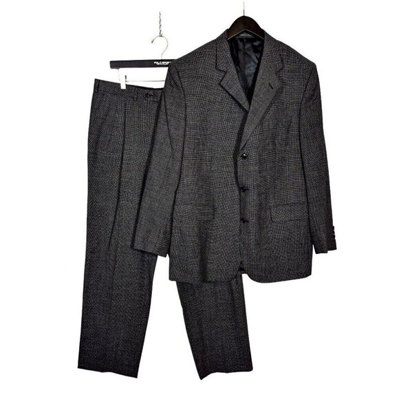 NWOT $1695 Lubiam Suit 42R (52 EU) Charcoal Virgin Wool Classic Fit Italy 3015 - Picture 1 of 16